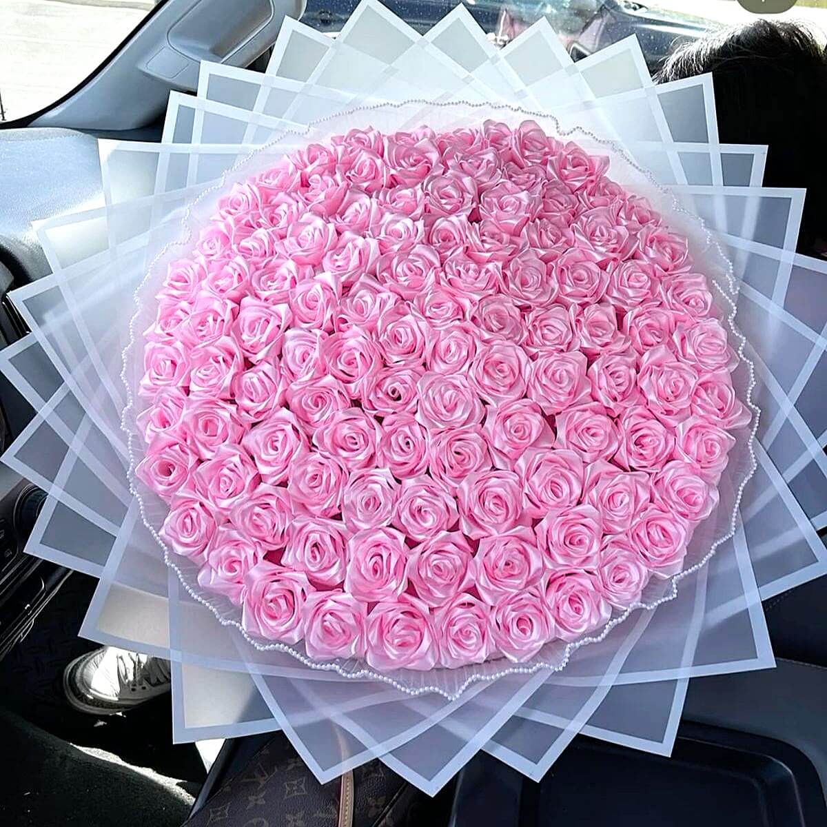 The Ultimate Guide to Pink Glitter Roses by MadeOfRose