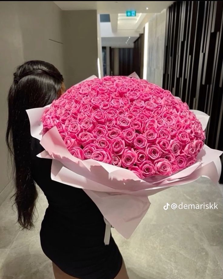 Pink Glitter Roses Bouquet